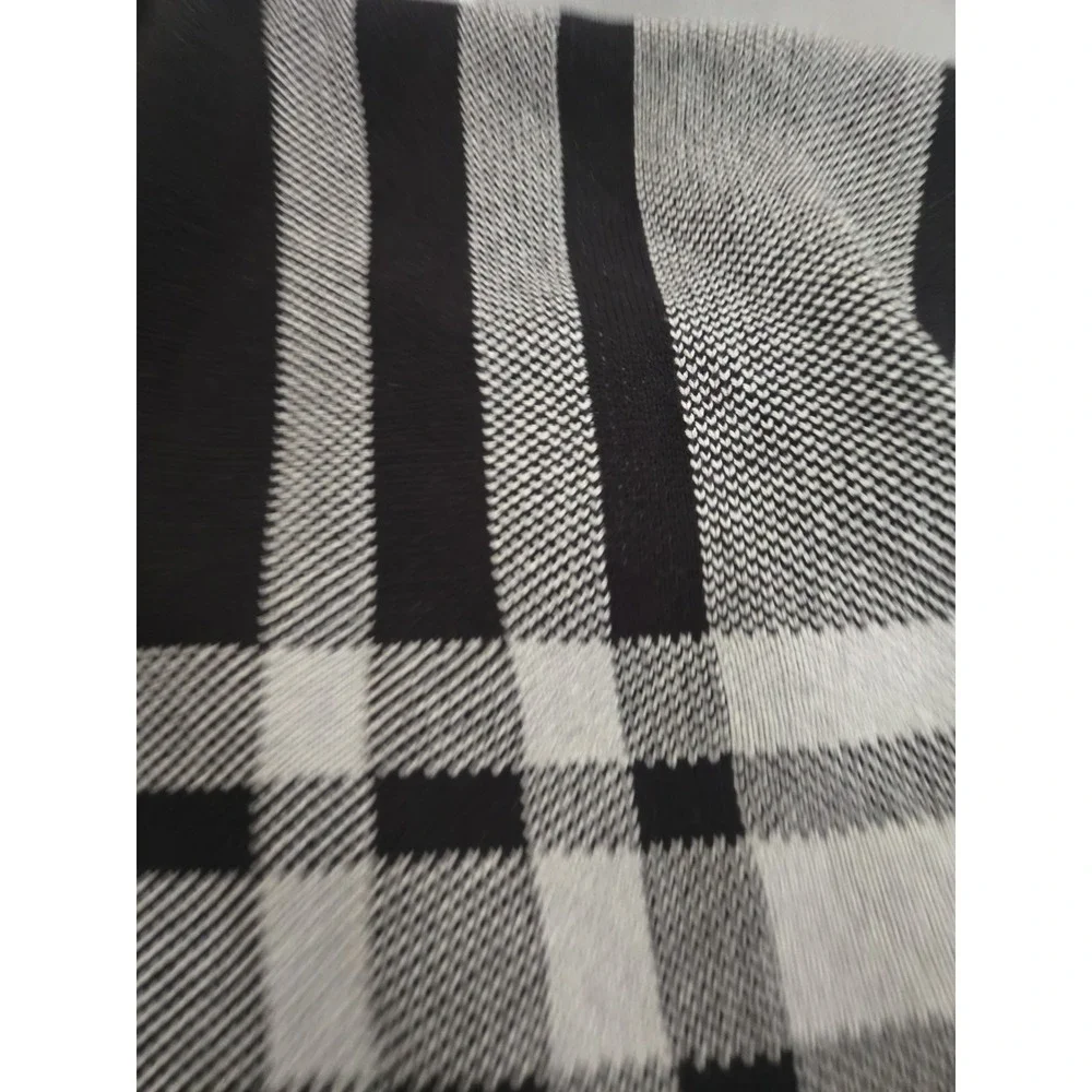 Ike Behar Knit Cape Ruana Black Cream Geometric Open Front Poncho Wrap One Size